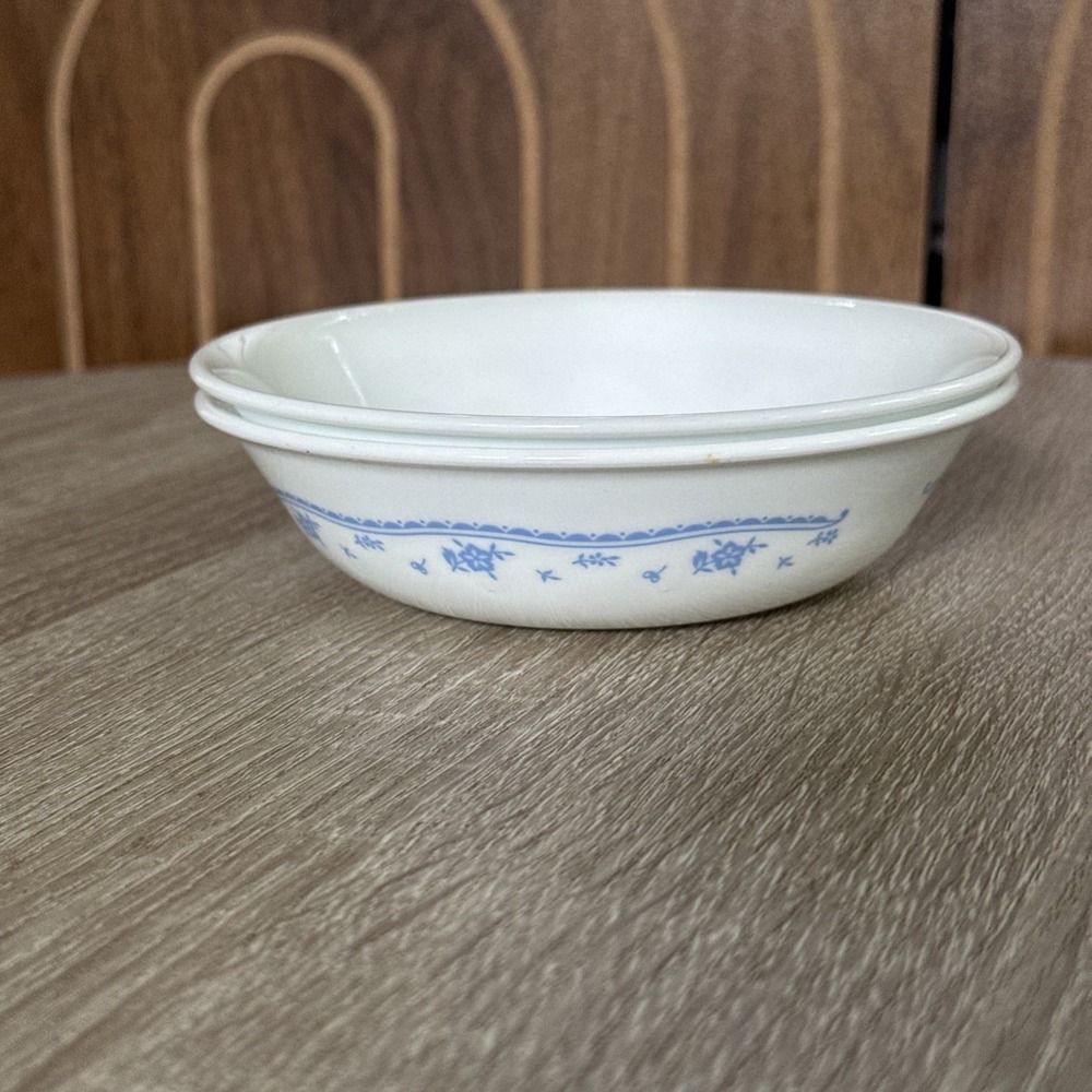Vintage Corelle "Morning Blue" Fruit Bowl Retired Vintage USA 5  3/8 " set of 2
